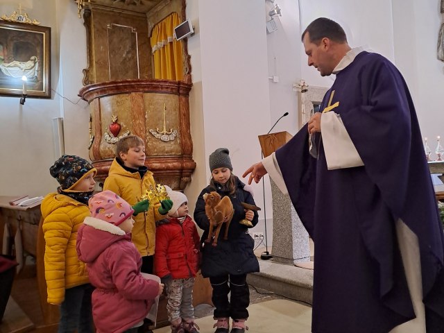 Dětská mše - Noemova archa - velbloud 1