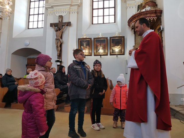 Dětská mše svatá Páv 1