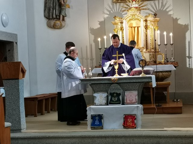Rok s Pražským Jezulátkem 1